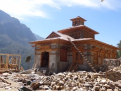 Rebuilding Pema Choling Gompa, Phakding – LED Solu Khumbu Trek, April/May 2016